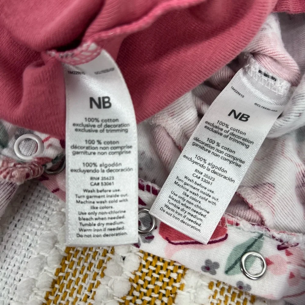Carter's Just One You®️ Baby Girls' Floral Jumpsuit  Size ‎ Newborn